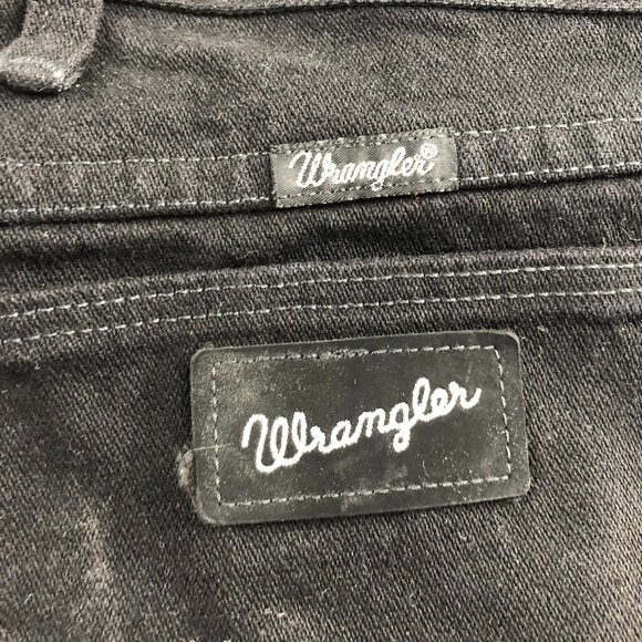 Wrangler Mens Jeans 38x30 Black Denim Straight leg Classic Casual Relaxed Fit - Picture 11 of 13